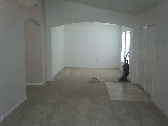 3rd image of 1905 NE Juanita Pl