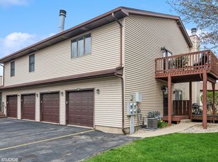 1857 Kerrybrook Ct #1857, Sycamore, IL 60178