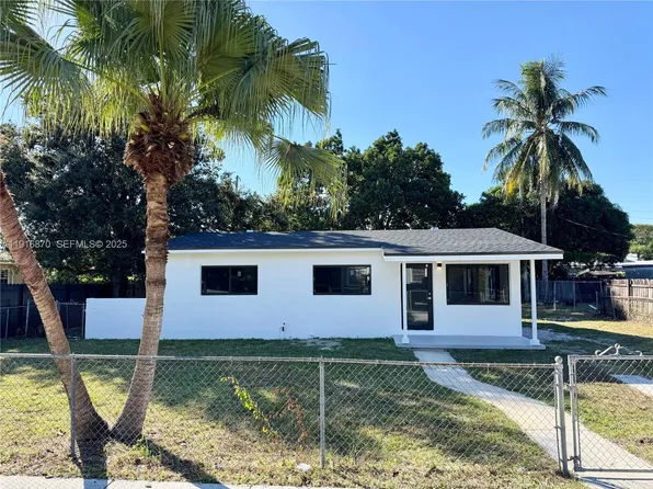 16130 NW 37th Ct, Miami Gardens, FL 33054