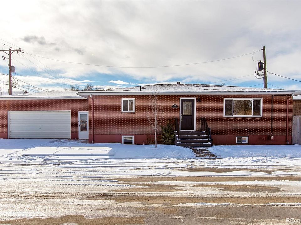 1st image of 617 Cedar Ct