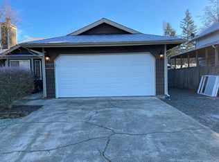 2409 20th St SE, Puyallup, WA 98374