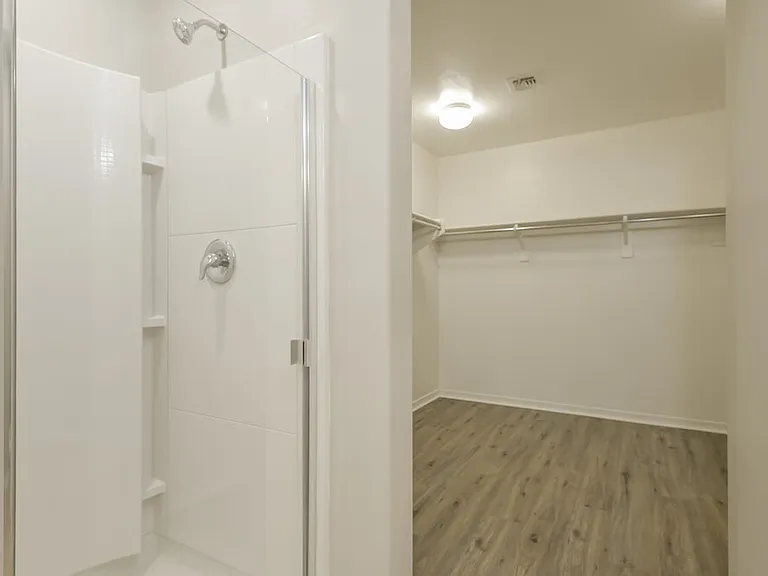 8237 W Kittiwake Ln — Photo 10