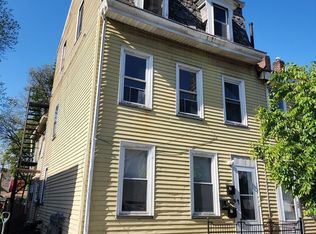 1113 Ferry St #2, Easton, PA
