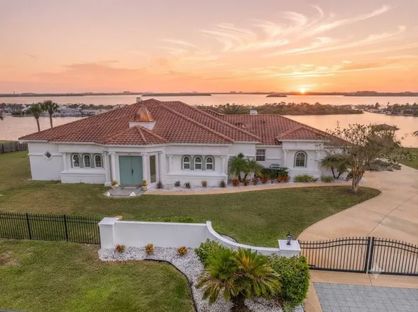 660 Lambert Ave, Flagler Beach, FL 32136
