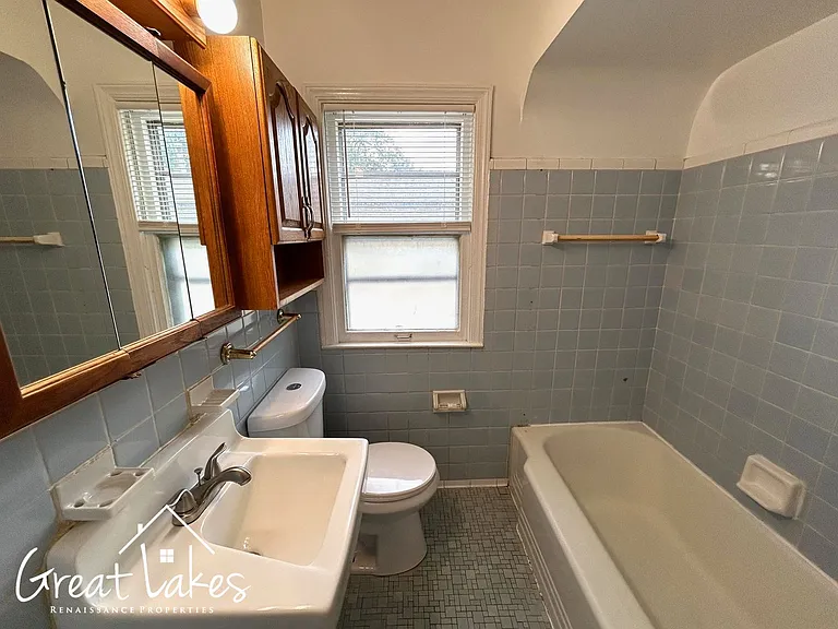 21728 Beechwood Ave — Photo 14