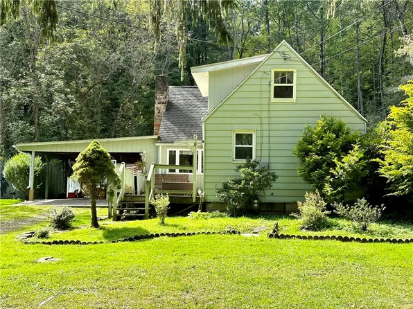 839 Bolivar Dr, Bradford, PA 16701