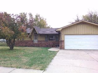 403 Ranch Ct, McPherson, KS 67460