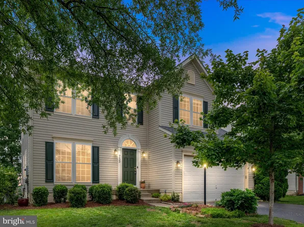 9533 Ballagan Ct, Bristow, VA 20136