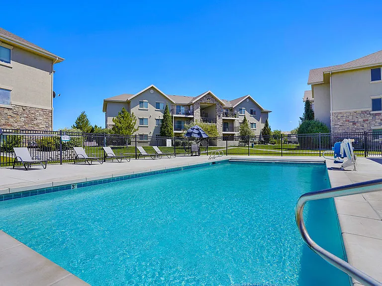 Villas at Riverside — Photo 3