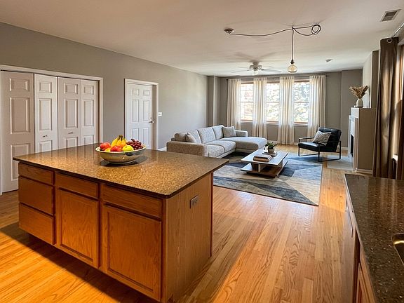 4th image of 4315 N Richmond St APT 2N