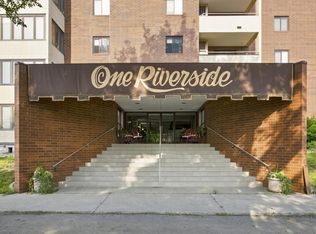105 3rd St N APT 508, Moorhead, MN 56560