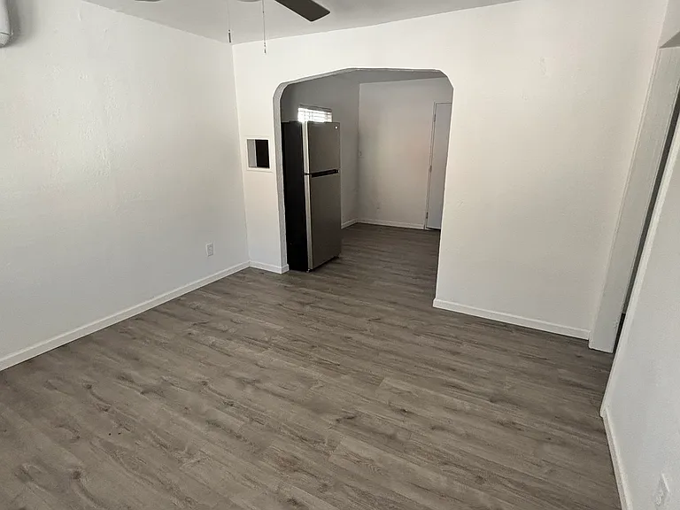 125 Kellner - Living Room