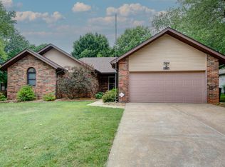 4729 S Ash Ave, Springfield, MO 65804