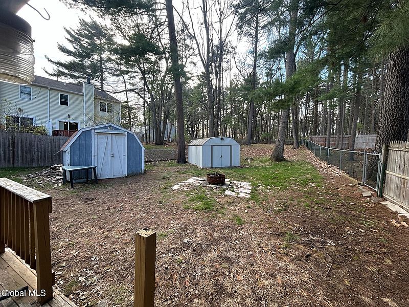 4th image of 130 Deer Run Drive