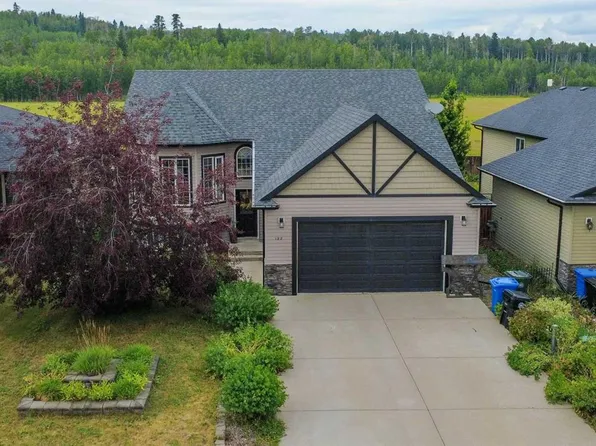 122 S 12th Ave NE, Sundre, AB T0M 1X0