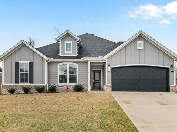 1147 Lyon Loop, Springdale, AR 72764
