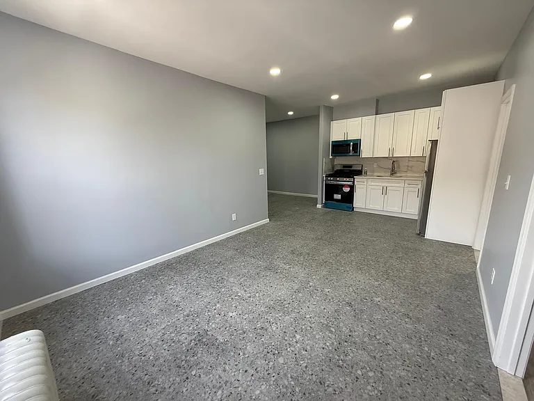 6502 Fresh Pond Rd #2 — Photo 4