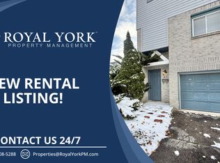 589 Beechwood Dr #43, Waterloo, ON N2T 2K9