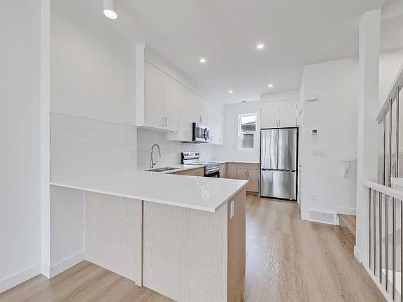 2nd image of 3550 W 45th St SW #107