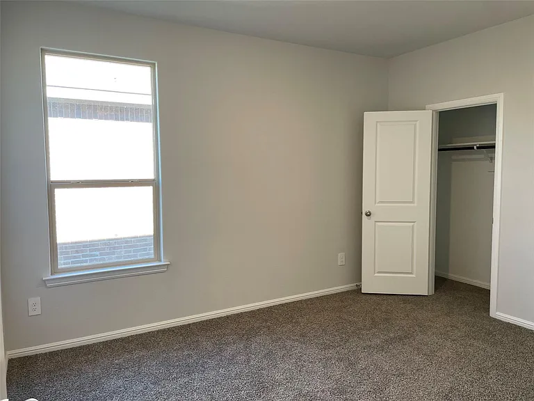 8521 Centerboard Ln — Photo 13