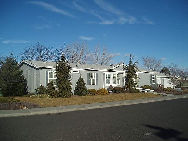 1st image of 603 N Douglas Ave