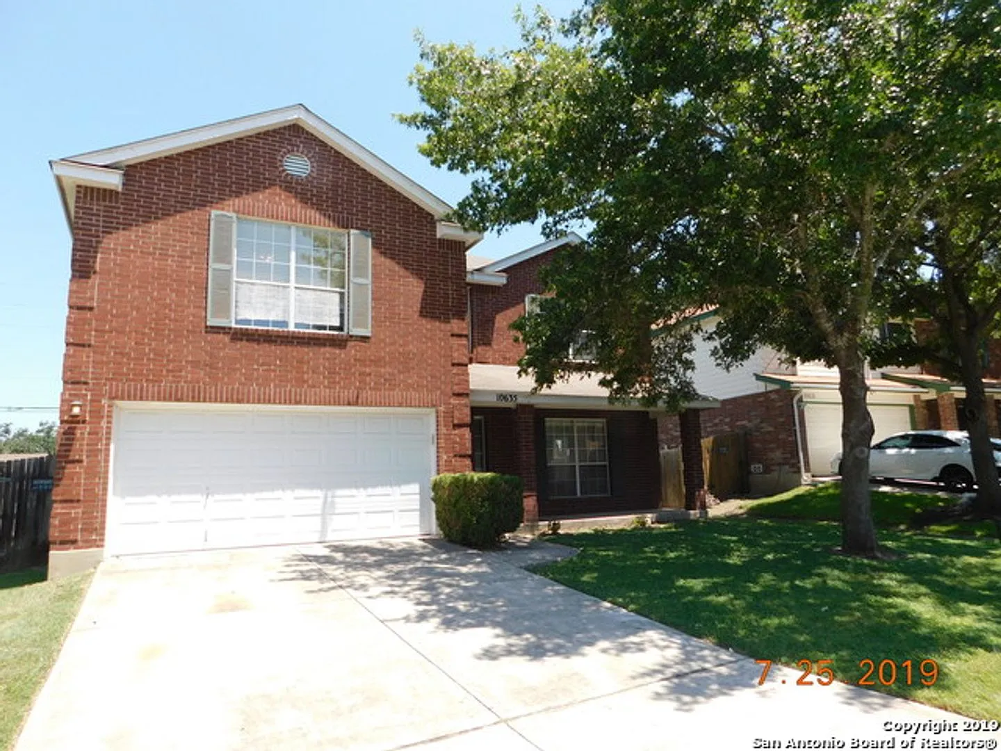 10635 Cat Mountain — Photo 1