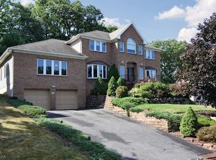 15 Battleridge Rd, Morris Plains, NJ 07950
