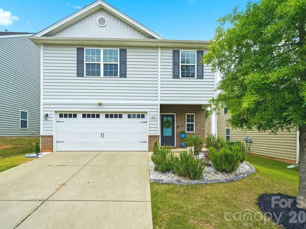 621 Cape Fear St, Fort Mill, SC 29715