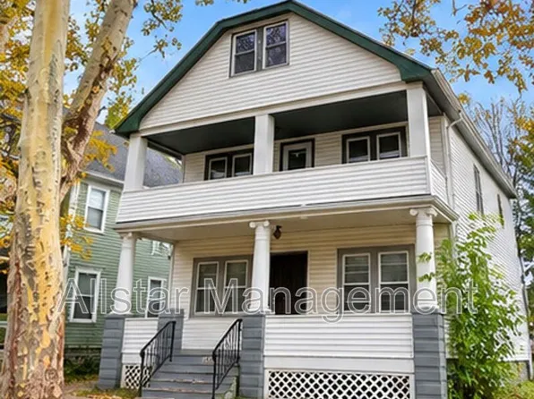16219 Huntmere Ave Unit 1, Cleveland, OH 44110