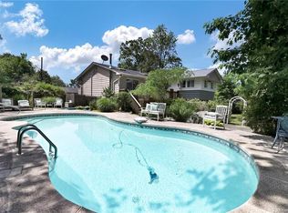 64 Ludvigh Rd, Bardonia, NY 10954