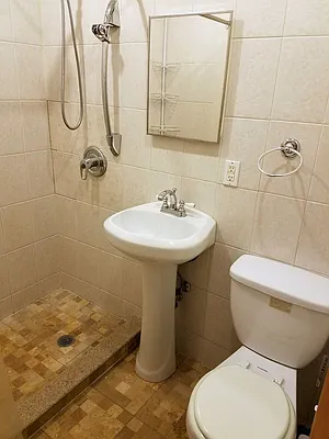Rented by AD Real Estate Investors | media 15