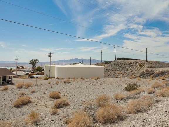 3rd image of 3391 Oasis Dr Lot 18