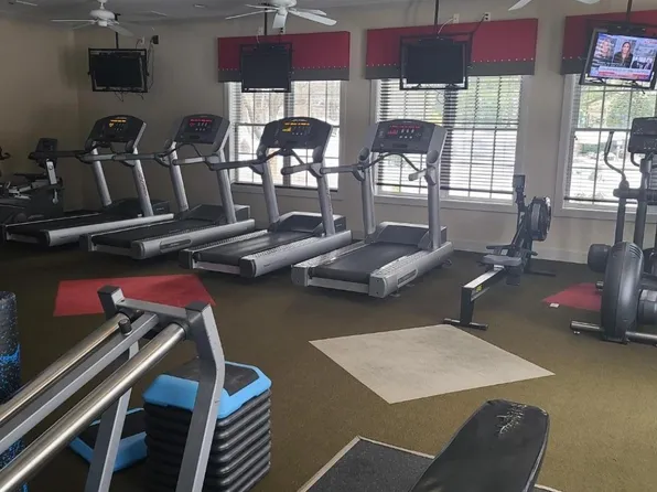 106 Spruce Ln, North Haledon Boro, NJ 07508