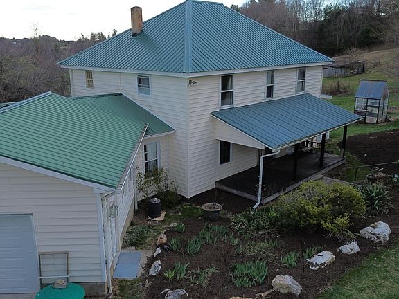 2nd image of 6784 Conner Rd NE