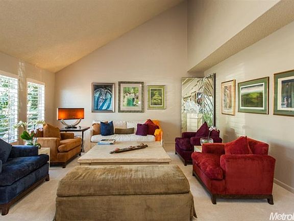 4th image of 6718 Arrowwood Dr