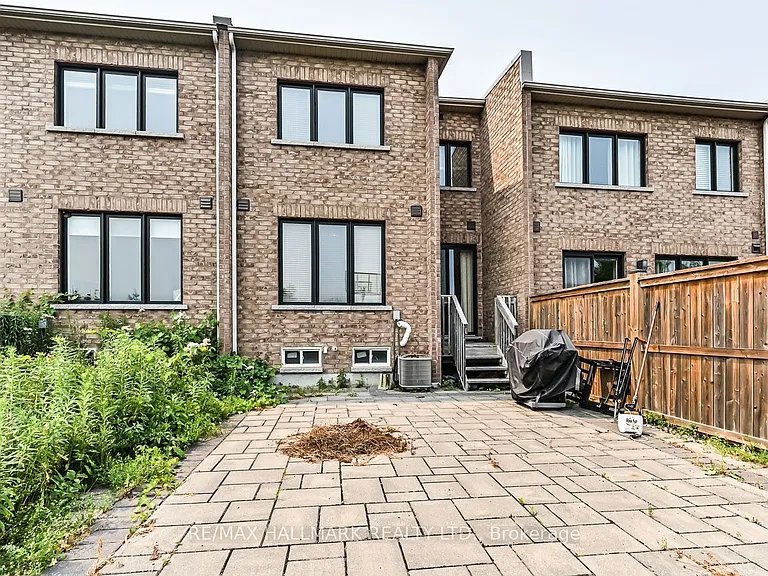 41 Anchusa Dr — Photo 34