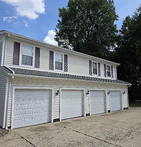 9997 Independence Dr — Photo 3