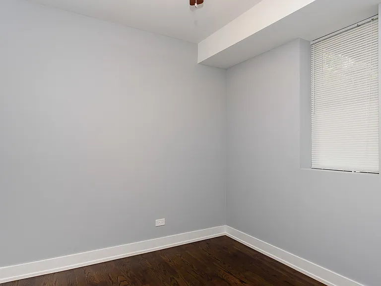 2163 N Bell Ave #CH1 — Photo 4