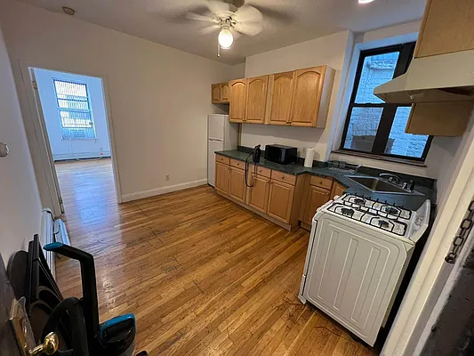 Rented by Best Apartments North Inc | media 12