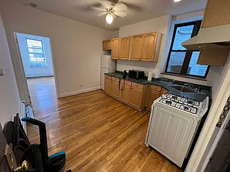 Rented by Best Apartments North Inc