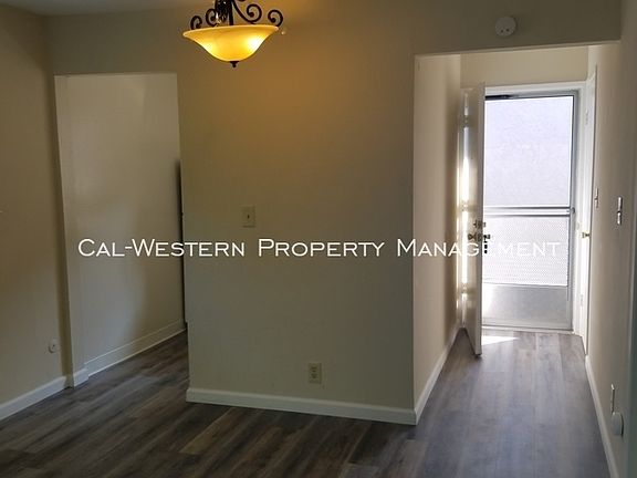 2nd image of 880 Willow St APT 4