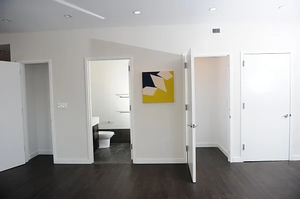Rented by Nest Seekers International | media 11