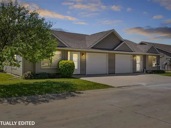 1495 Jaylen Ln, North Liberty, IA 52317