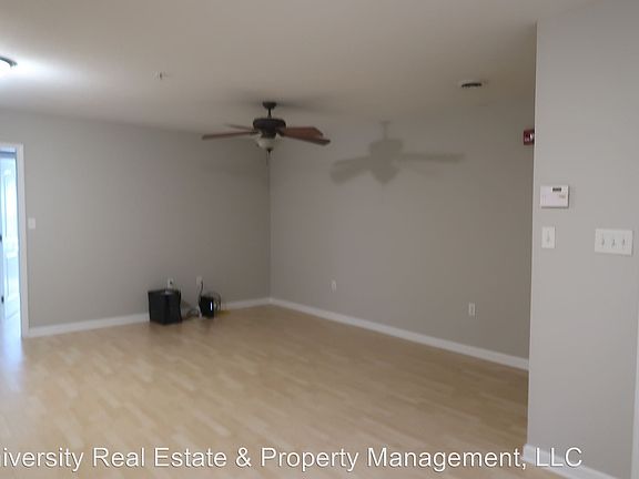 4th image of 1801 Lake Ave APT 216