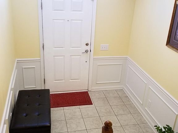 2nd image of 210 Baxter Dr
