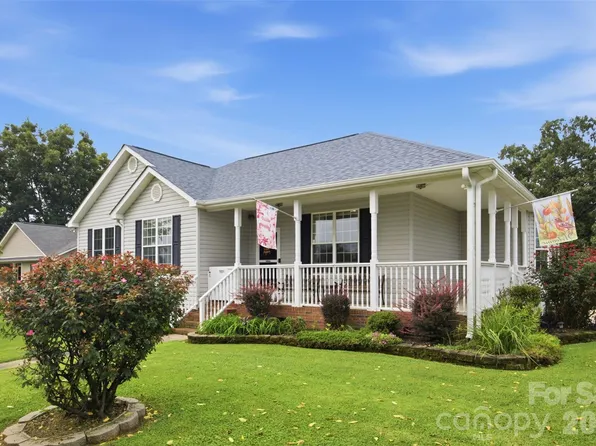 400 Brookhollow Dr, York, SC 29745