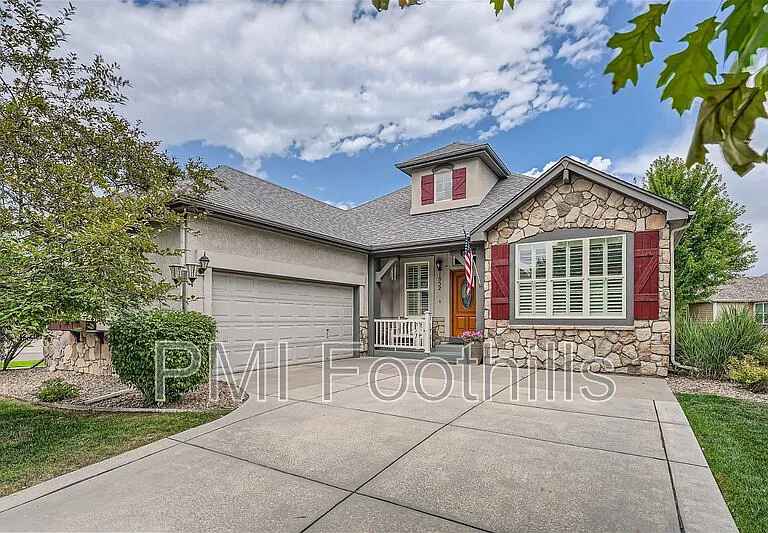 1852 S Jay Ct — Photo 2