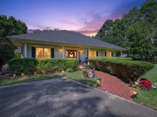 3090 Dartmoor Ct, Shreveport, LA 71115