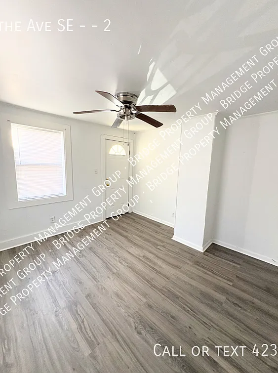 1280 Blythe Ave SE, Apt 2 — Photo 2