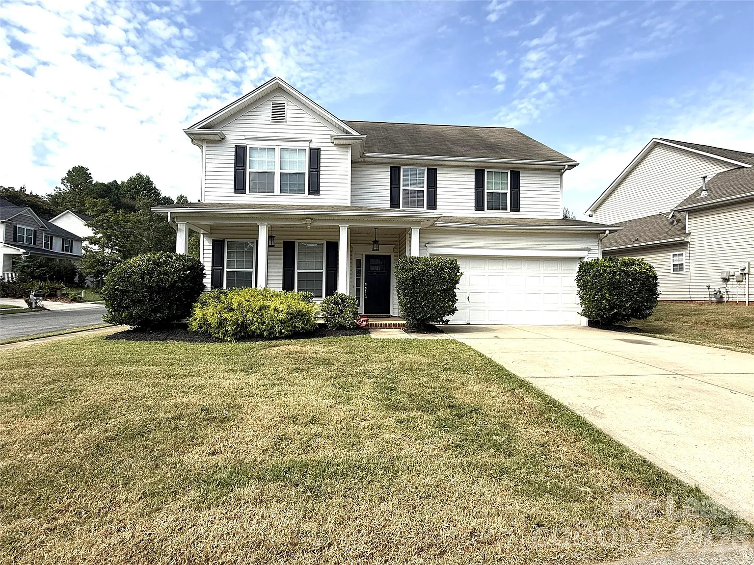 4 bed, 2.5 bath, 2634 sqft, $2,700 — Photo 1